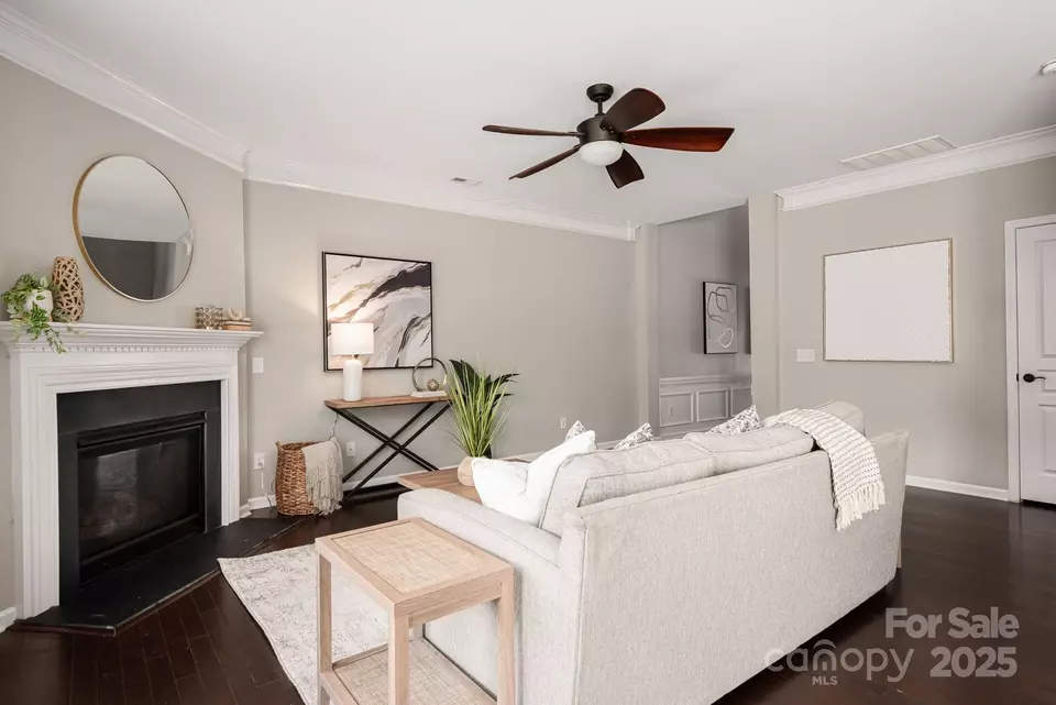 Living - 5951 Carrollton Ln, Charlotte, NC 28210 photo 3 of 3