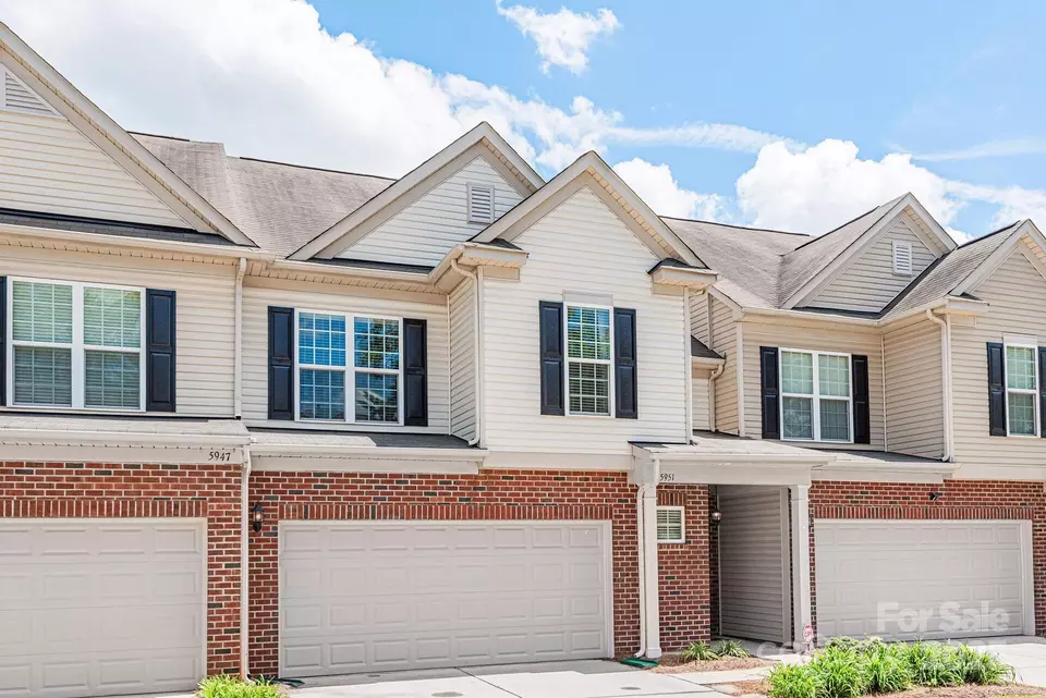 Exterior - 5951 Carrollton Ln, Charlotte, NC 28210 photo 1 of 2