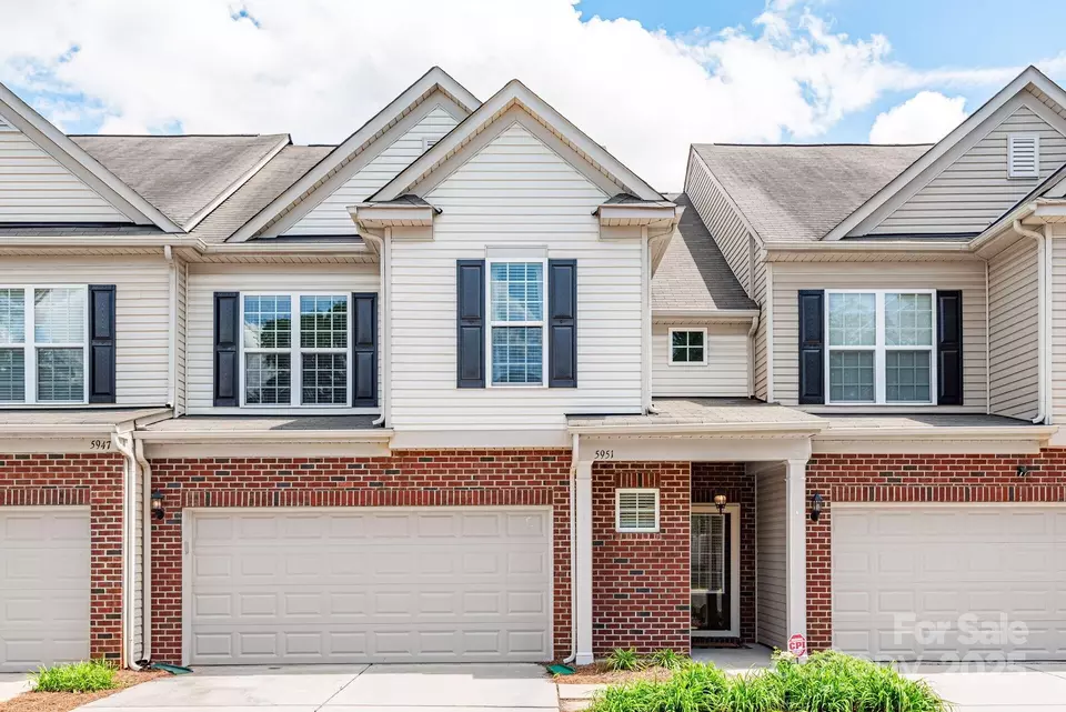 Exterior - 5951 Carrollton Ln, Charlotte, NC 28210 photo 2 of 2