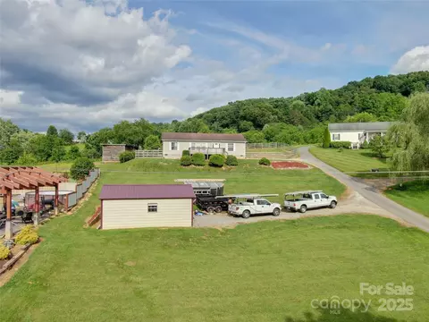 49 Perseverance Dr, Canton, NC 28716 photo 5