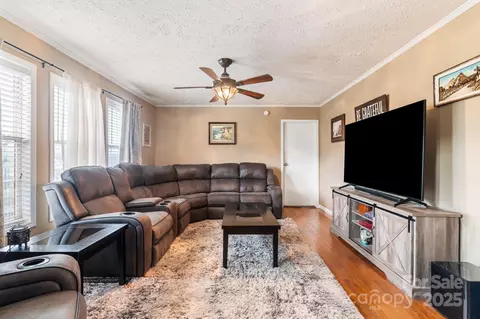 49 Perseverance Dr, Canton, NC 28716 photo 6