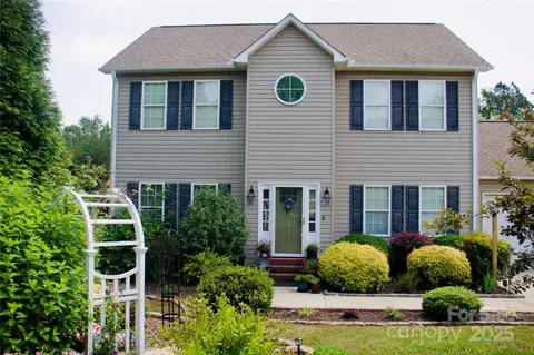 1110 Archer Farm Dr, Salisbury, NC 28144