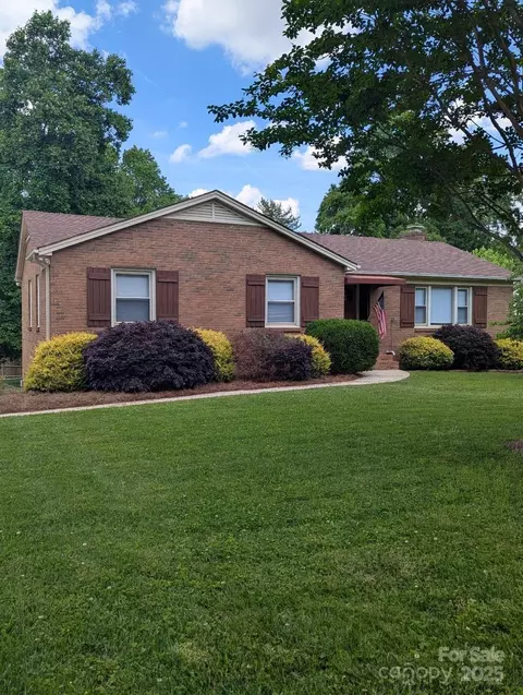 715 Gentry Pl, Charlotte, NC 28210