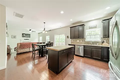 7650 W Berkeley Rd, Denver, NC 28037 photo 9