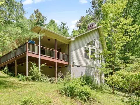 53 Hawkins Dr, Leicester, NC 28748