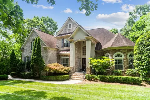 6795 Montgomery Rd, Lake Wylie, SC 29710