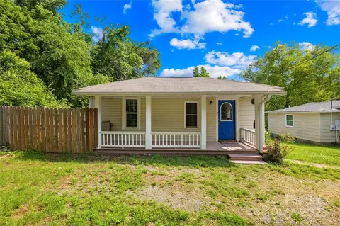 485 Lincoln St, Cramerton, NC 28032