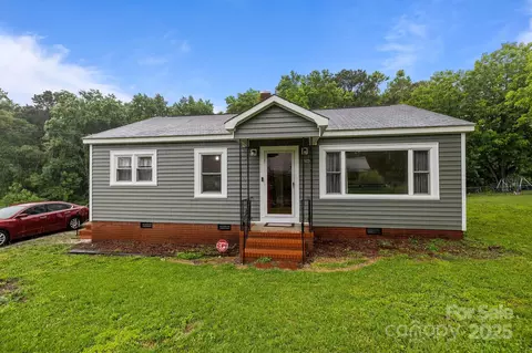 363 High St, Polkton, NC 28135