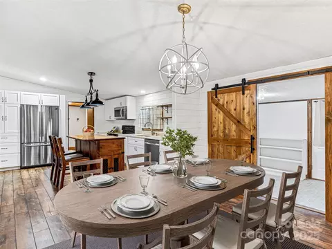 74 Saturn Ct, Clyde, NC 28721 photo 14