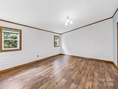 74 Saturn Ct, Clyde, NC 28721 photo 31