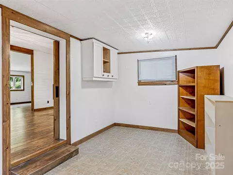 74 Saturn Ct, Clyde, NC 28721 photo 30