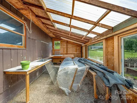 74 Saturn Ct, Clyde, NC 28721 photo 40