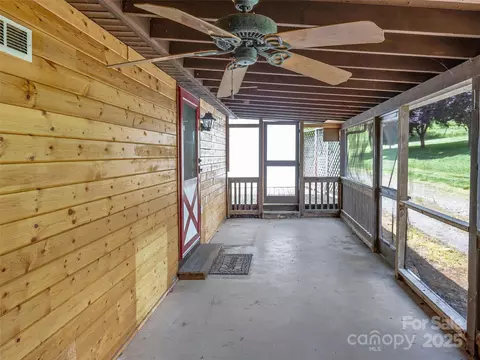 74 Saturn Ct, Clyde, NC 28721 photo 22