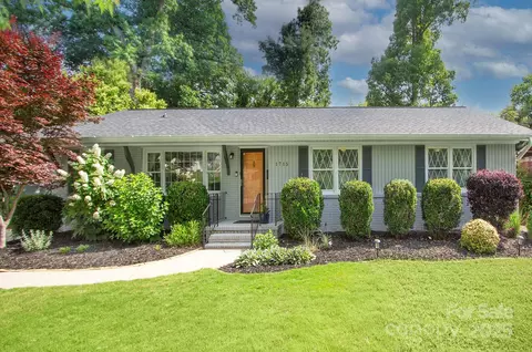 1715 Wensley Dr, Charlotte, NC 28210
