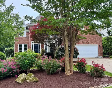 15826 Hollingbourne Rd, Huntersville, NC 28078