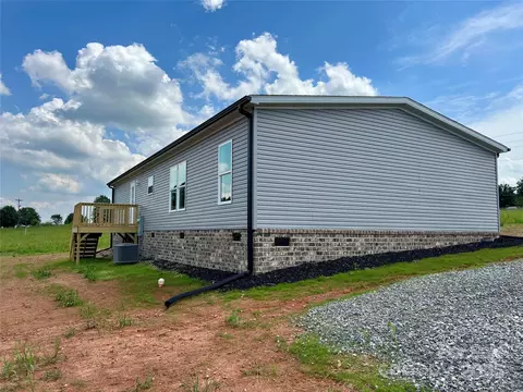 Exterior - 188 Trivette Rd, Harmony, NC 28634 photo 1 of 3