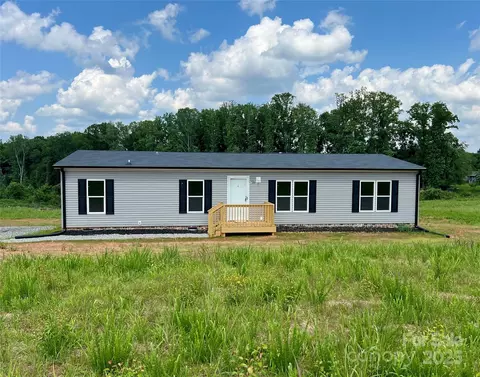 188 Trivette Rd, Harmony, NC 28634