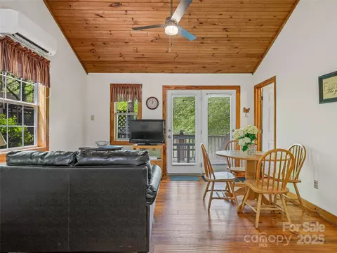 134 Fish Pond Ln, Murphy, NC 28906 photo 9