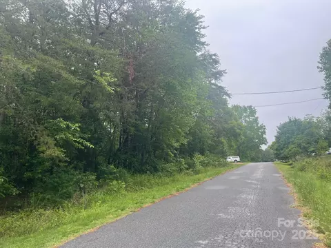 2488 Compass St, Conover, NC 28613 photo 5