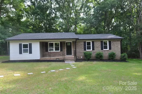 1277 Eden 18 Dr #18, Chester, SC 29706