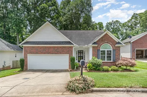 2333 Wednesbury Ct, Kannapolis, NC 28083