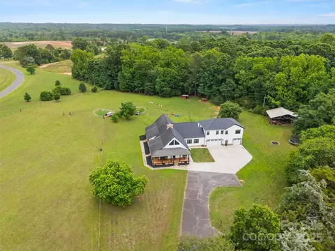 930 Hawley Rd, Mcconnells, SC 29726
