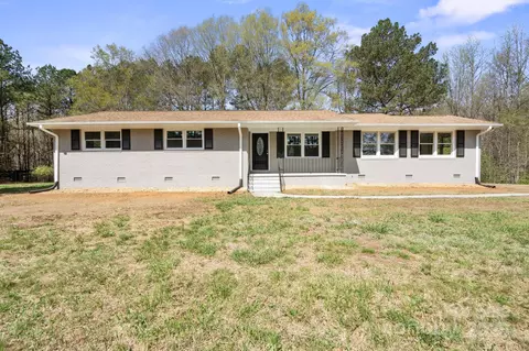 174 Maske Rd, Mount Gilead, NC 27306