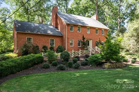 3209 Sedgefield Rd, Statesville, NC 28625