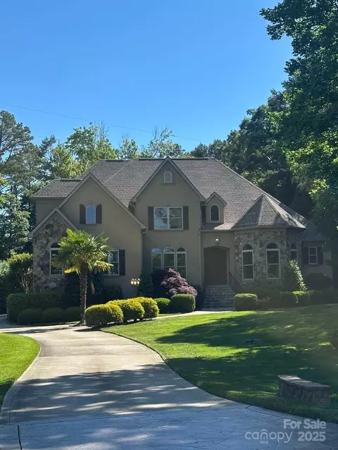 723 Mayfield Ct, Fort Mill, SC 29715