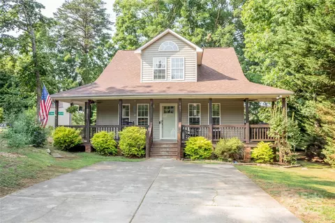 7691 Red Robin Trl, Denver, NC 28037