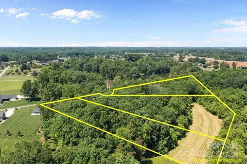 128 Backrush Ct, Statesville, NC 28625