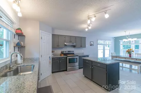 1739 Lesa Lin Dr, Monroe, NC 28112 photo 8