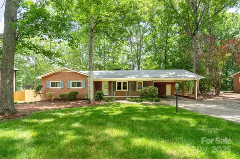 403 Cherrywood Ln, Albemarle, NC 28001