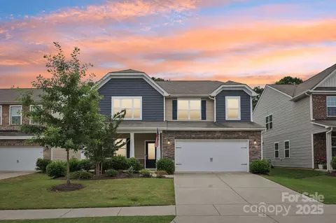 107 Sequoia St, Mooresville, NC 28117