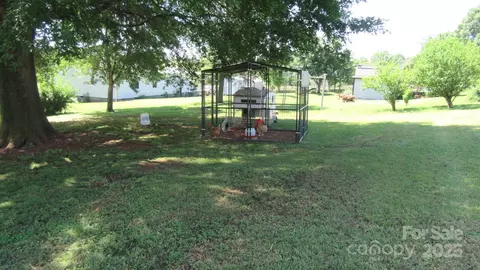 338 Hickory Grove Rd, Harmony, NC 28634 photo 31