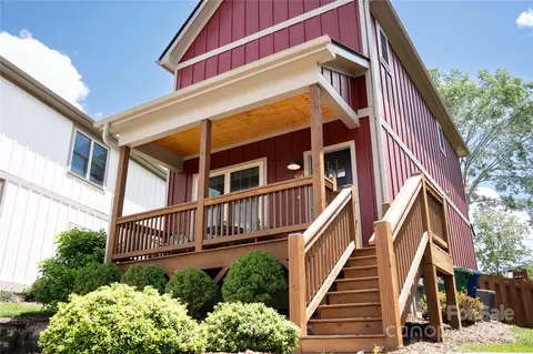 104 Wheeler Rd, Weaverville, NC 28787