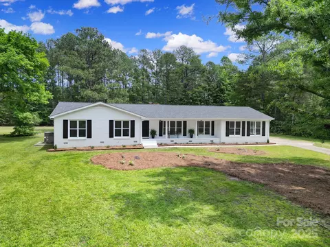 263 Fairway Cir, Rock Hill, SC 29730