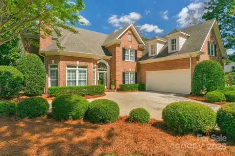 10508 Old Wayside Rd, Charlotte, NC 28277