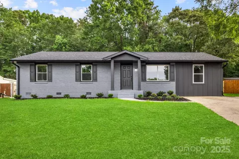 316 Fulton St, Kings Mountain, NC 28086
