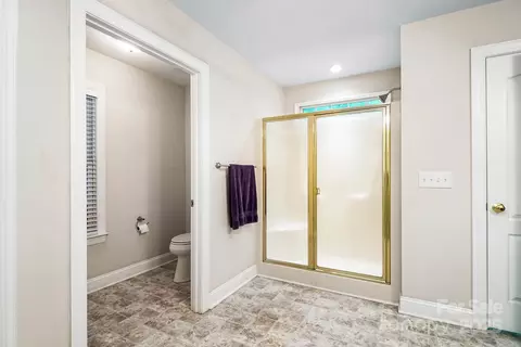 Bath - 803 Freeman Rd, Concord, NC 28025 photo 2 of 4