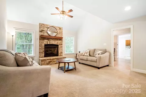 Living - 803 Freeman Rd, Concord, NC 28025 photo 1 of 4