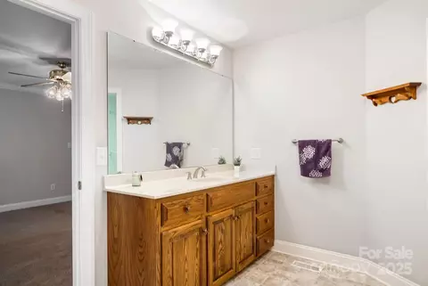Bath - 803 Freeman Rd, Concord, NC 28025 photo 1 of 4
