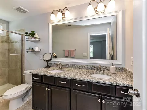 Bath - 10800 Alabaster Dr, Davidson, NC 28036 photo 7 of 8