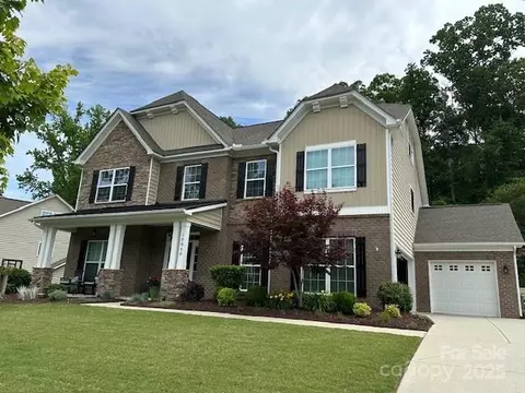 10800 Alabaster Dr, Davidson, NC 28036