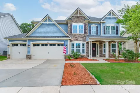 3666 Jacinta Ct, Tega Cay, SC 29708