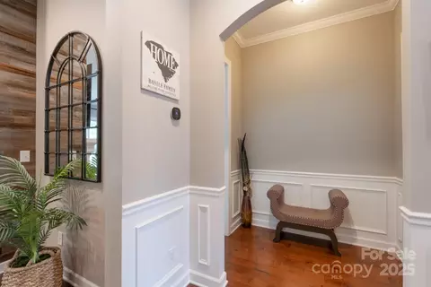 Entry Way - 3666 Jacinta Ct, Tega Cay, SC 29708 photo 3 of 8