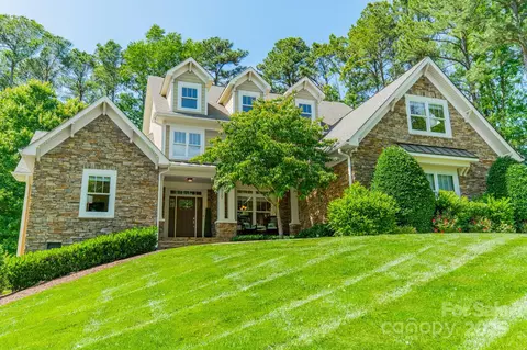 4319 Sailview Dr, Denver, NC 28037