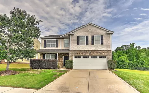 5011 Blue Stream Ln, Indian Trail, NC 28079