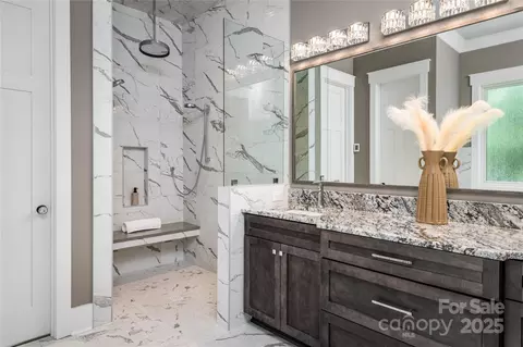 Bath - 7703 Juniper Ln, Denver, NC 28037 photo 3 of 8