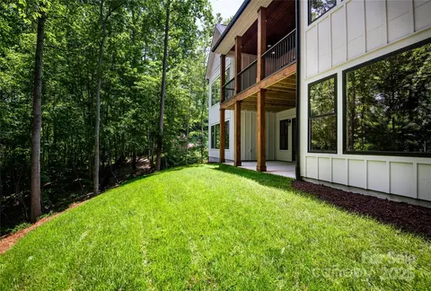 Exterior - 7703 Juniper Ln, Denver, NC 28037 photo 6 of 8